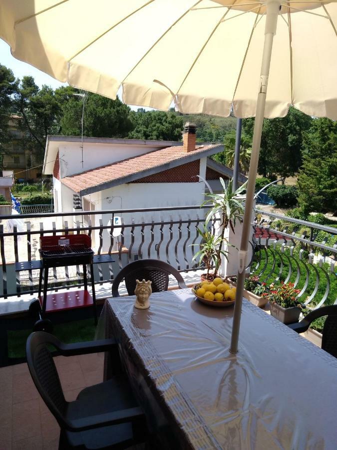 La Casa Del Lago Pergusa Lake Home מראה חיצוני תמונה